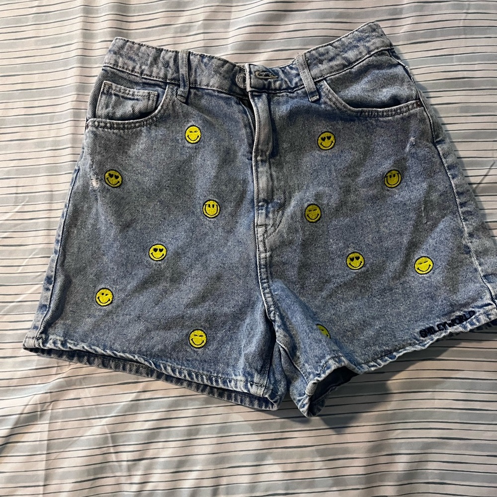 H&M Gray Denim Shorts with Yellow Smiley Faces
